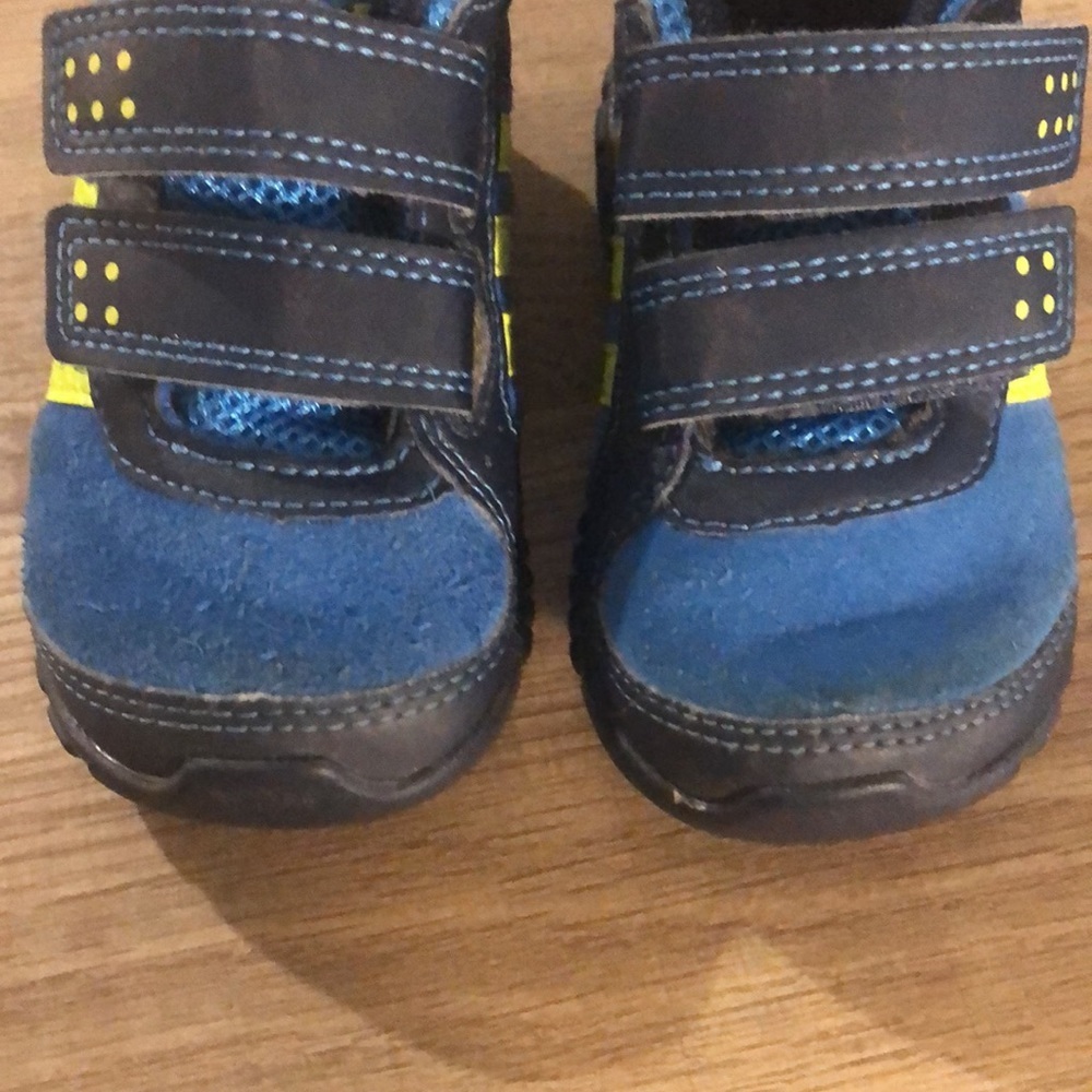 Adidas Sneakers - Picture 4 of 7